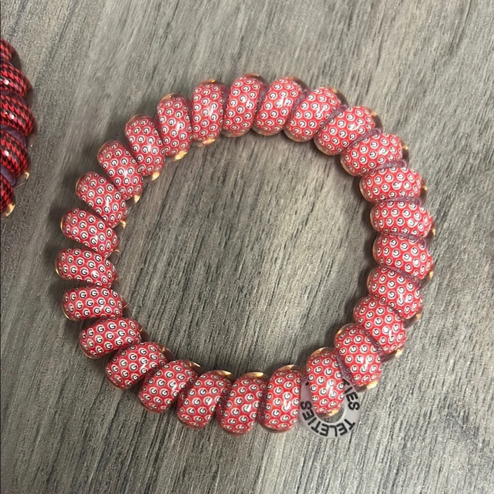 ♥️Georgia Bulldogs Red and Pink Coiled Bracelets Set - Picture 2 of 3